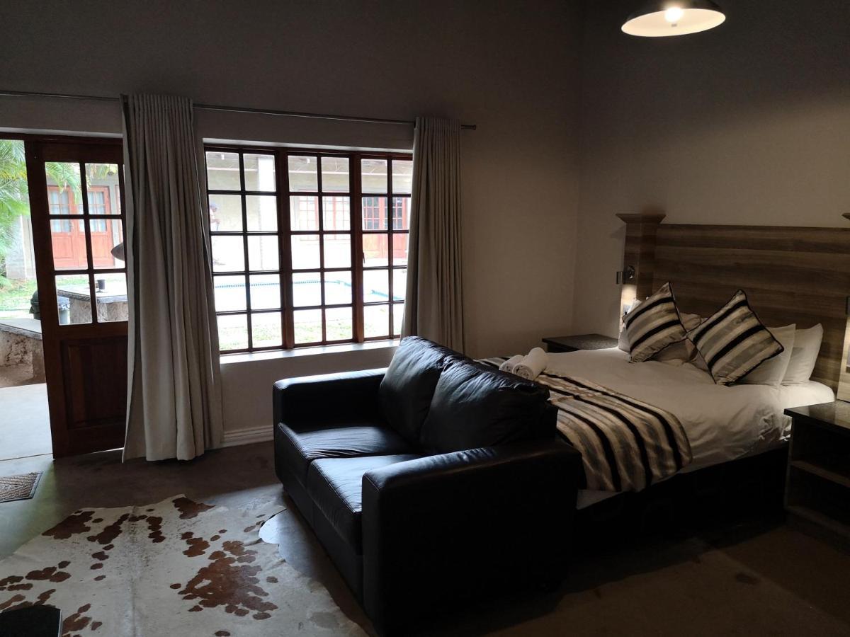 Lifestyle Corner Guesthouse มูซินา ภายนอก รูปภาพ
