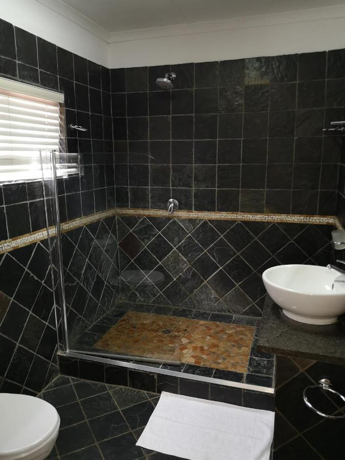 Lifestyle Corner Guesthouse มูซินา ภายนอก รูปภาพ